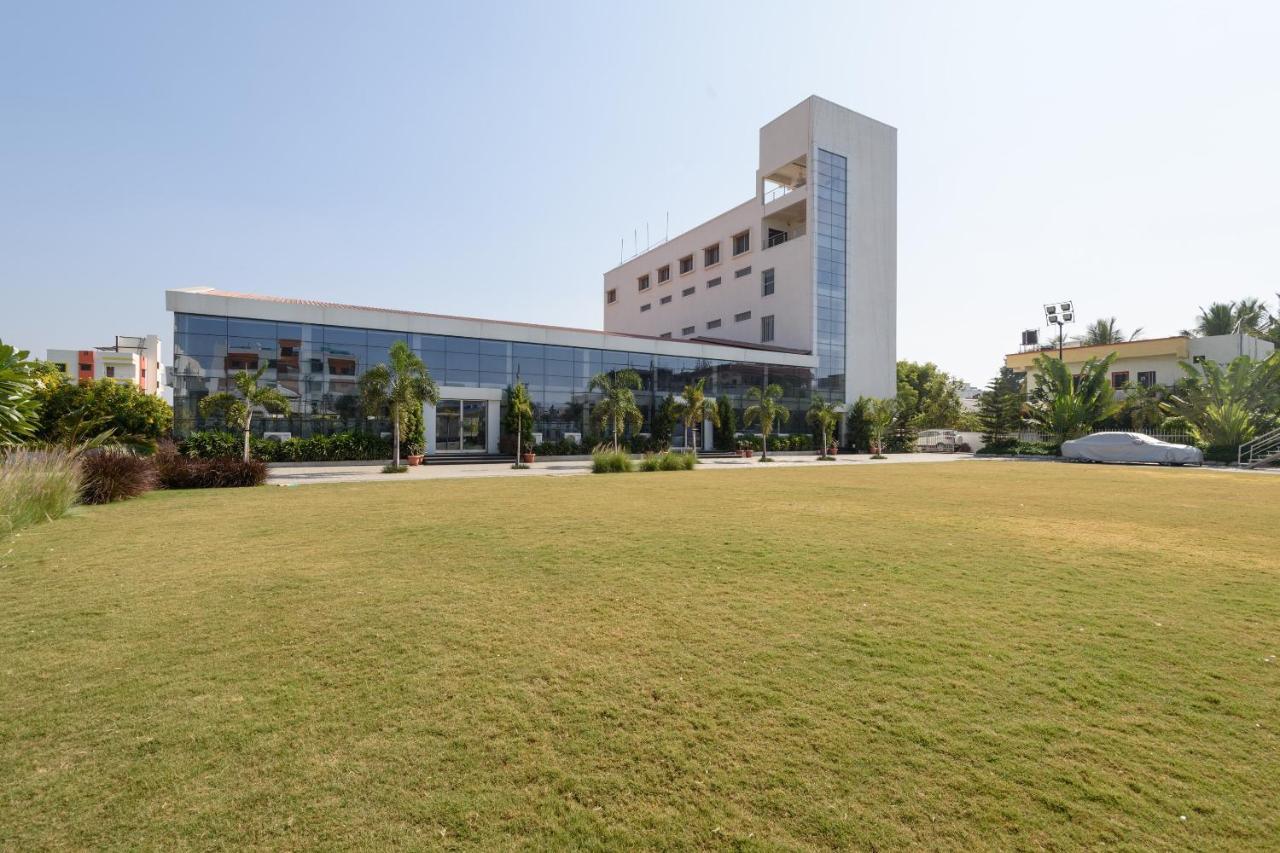 Hotel Oyo 22964 Kundan Lawns Shirdi Exterior foto